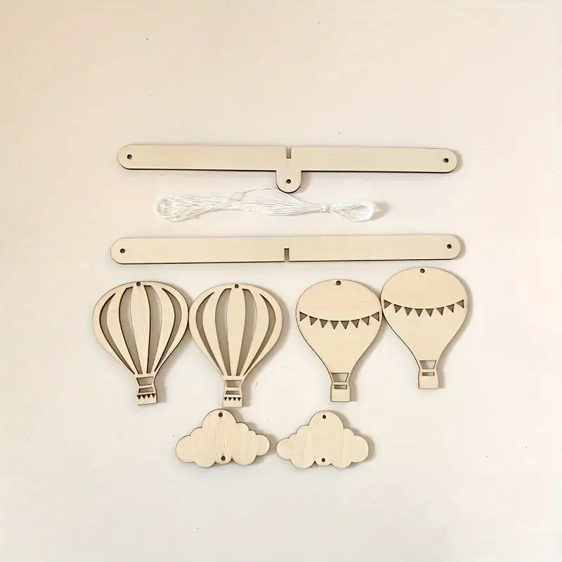 Wooden Balloon Mobile – Simple baby room decoration with wooden balloon